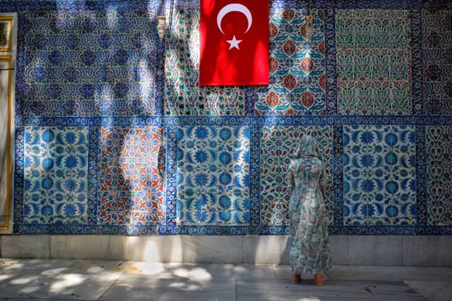 Eyüp Sultan Mosque Courtyard - Image 1