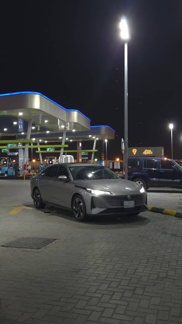 Modern Gas Station in Ad Dammam - Image 1