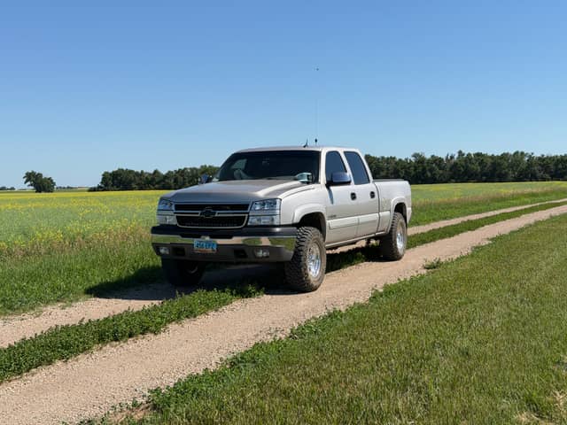 North Dakota Prairie Road - Image 1
