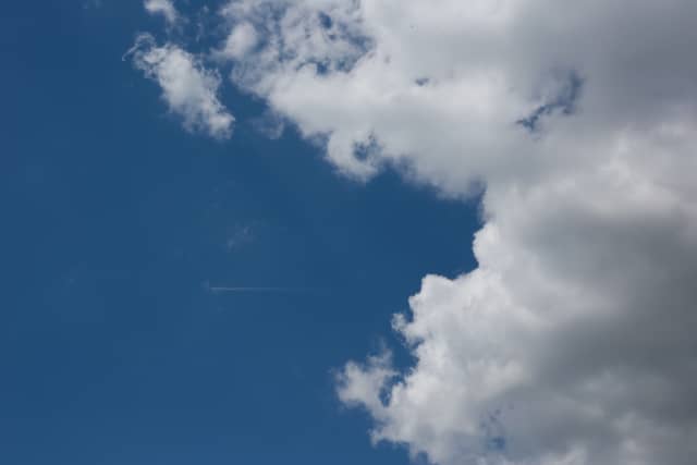 Oszkó Rural Sky - Image 1