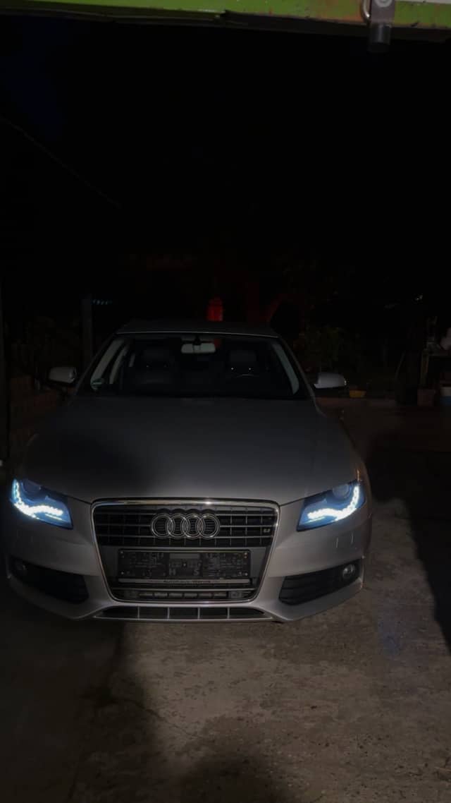 Váchartyán Night Driveway - Image 1