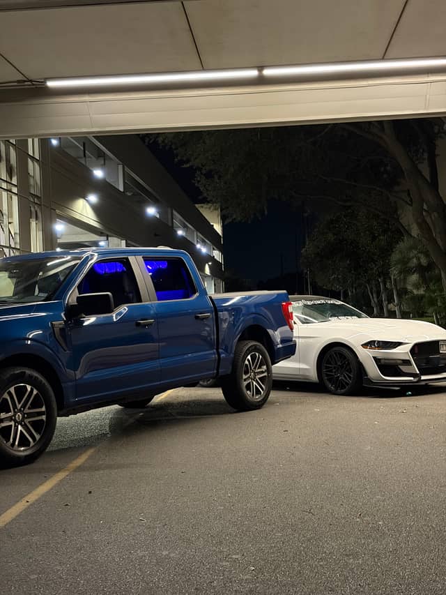 McAllen Medical Center Parking Garage - Image 1