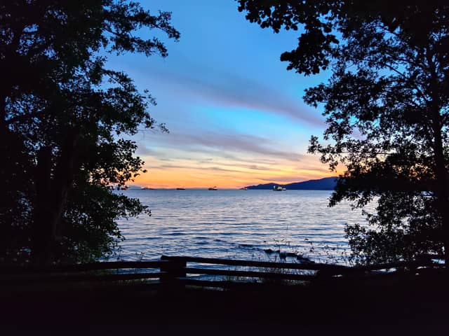 English Bay Seawall - Image 1