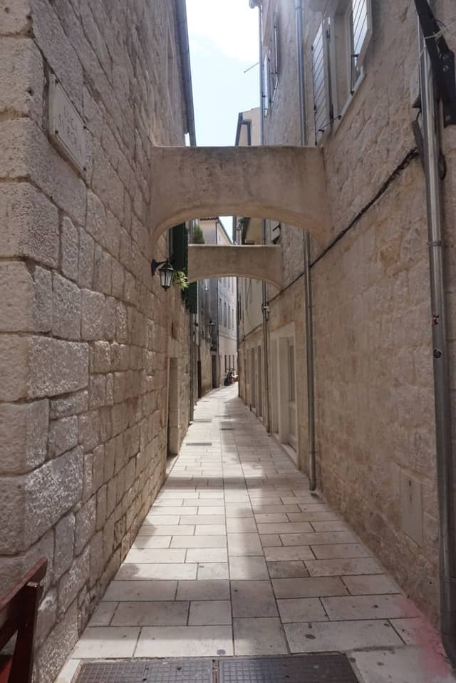 Diocletian's Palace Alleyways - Image 1