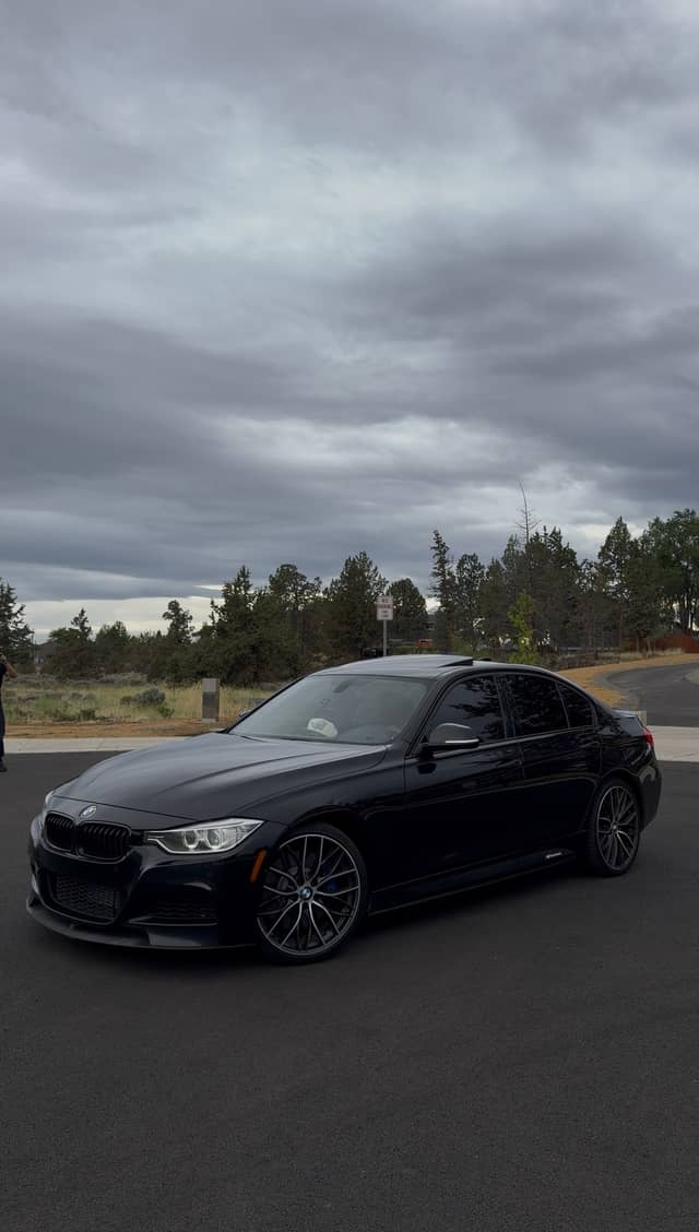 Redmond High Desert Roadside - Image 1