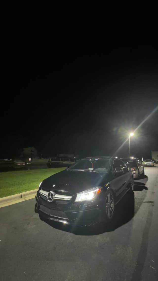 Fox Lake Waterfront Parking - Image 1