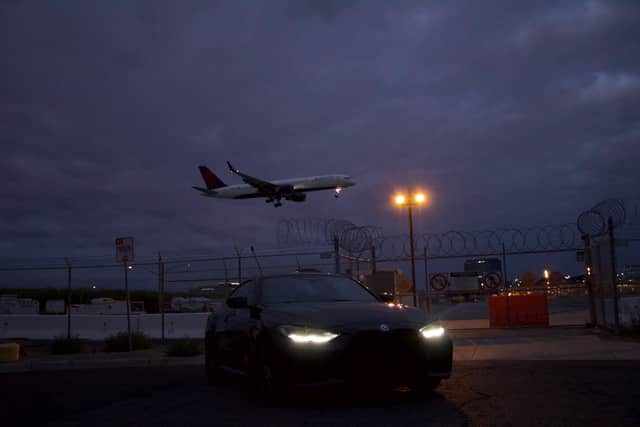 John Wayne Airport Plane Spotting - Image 1