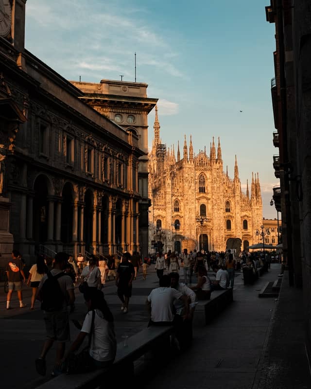 Duomo di Milano from Passaggio Degli Osii - Image 1