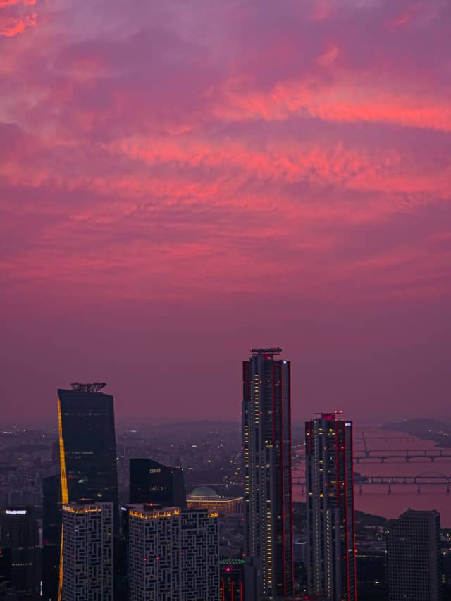 63 Building Observation Deck - Image 1