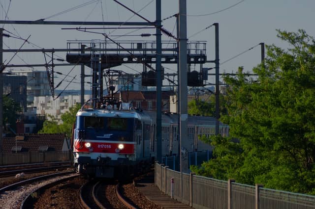 Colombes Railway Curve - Image 1