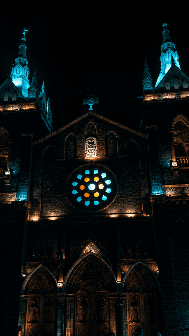 Basílica de Nuestra Señora del Rosario de Agua Santa - Image 1