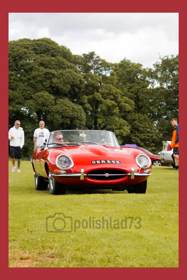 Towneley Park Classic Car Show - Image 1