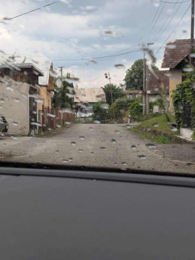 Osrblie Village Street - Image 1