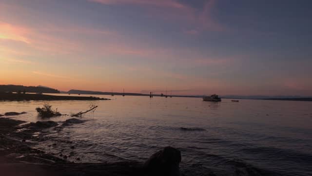 Kin Beach Park Waterfront - Image 1