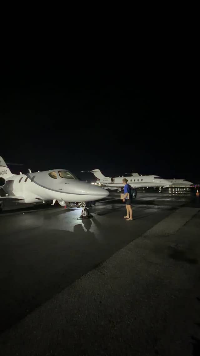 Huntsville Executive Airport Tarmac - Image 1