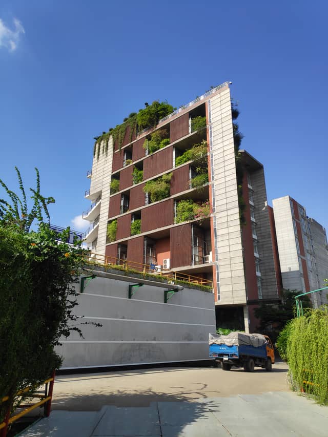 Modern Green Architecture in Gazipur - Image 1