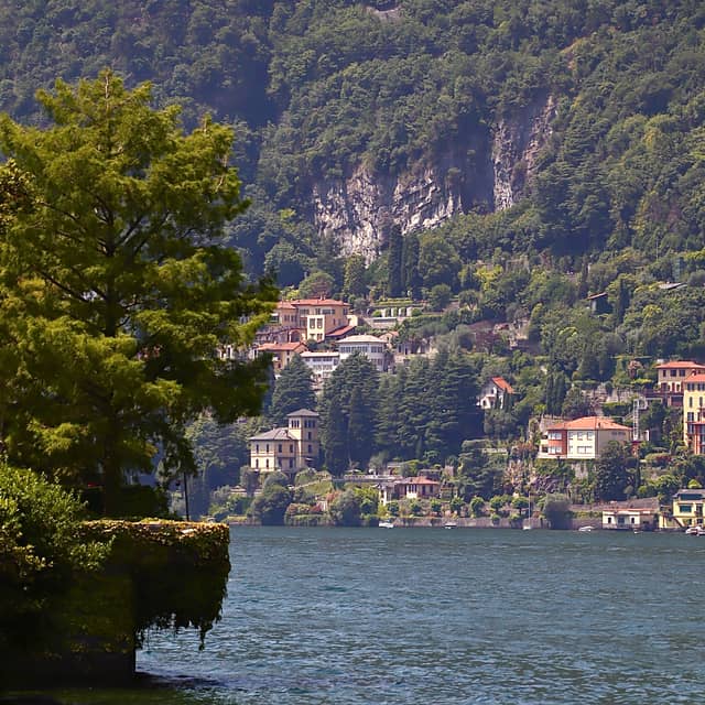 Lake Como Hillside Villas - Image 1