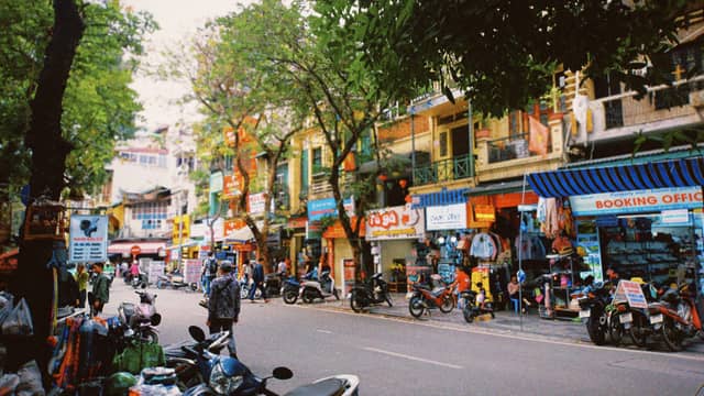 Hanoi Old Quarter - Image 1