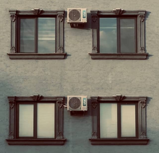 Tashkent Architectural Facade - Image 1