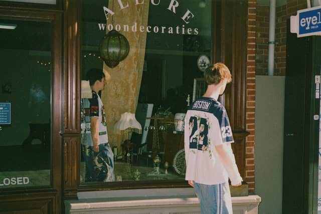 Allure Woondecoraties Storefront - Image 1