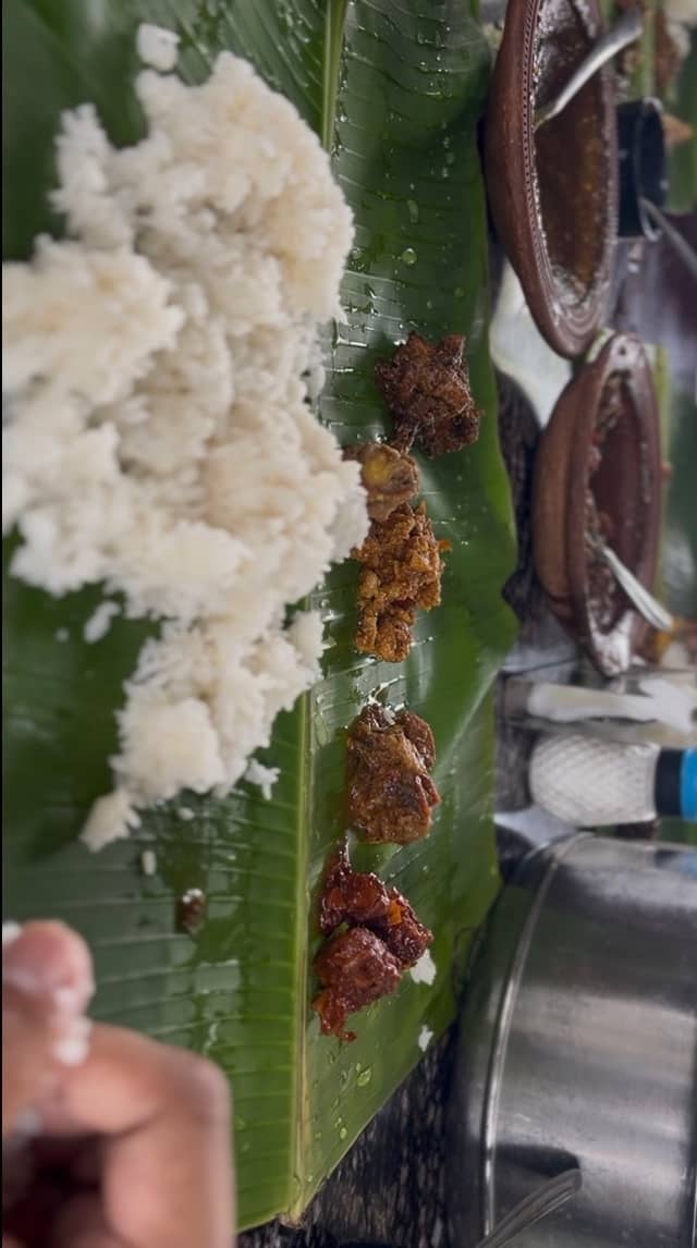 Traditional South Indian Banana Leaf Dining - Image 1