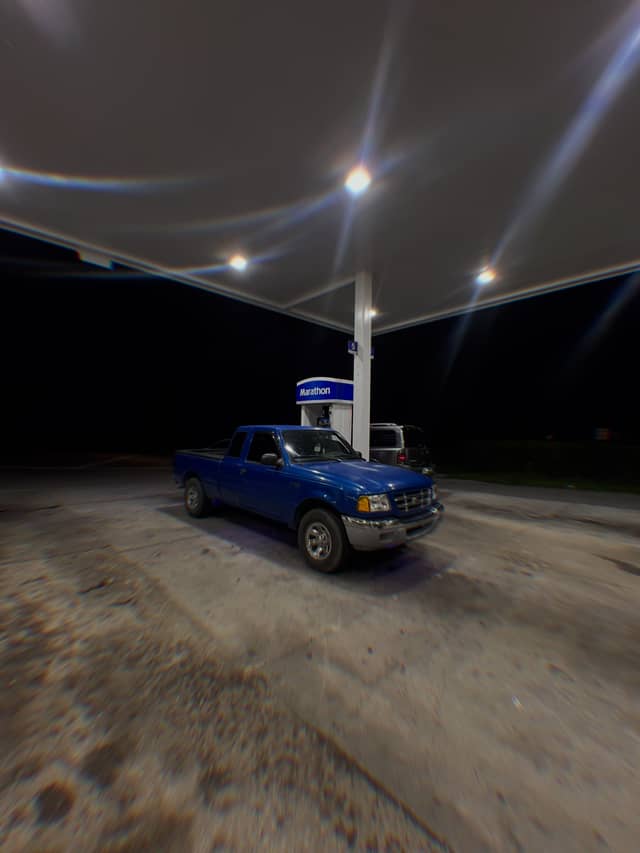 Marathon Gas Station, Gretna - Image 1