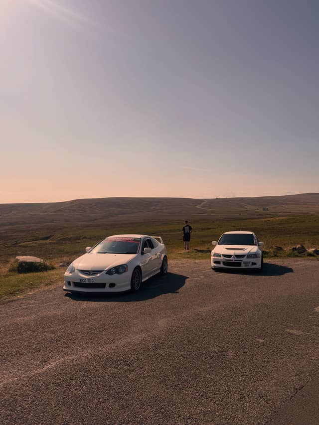 Peak District Moorland Overlook - Image 1