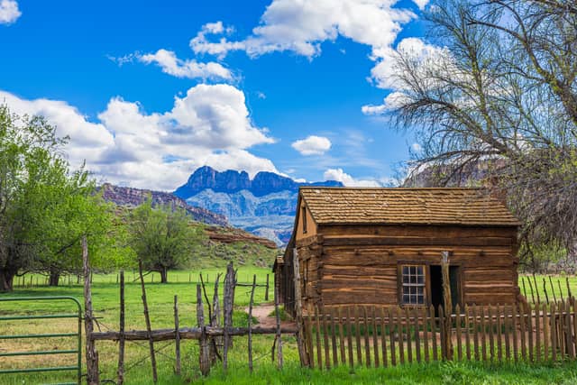 Rockville Pioneer Cabin - Image 1