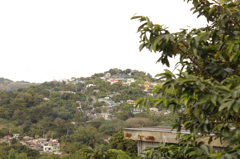 Antipolo Hillside Overlook - Image 1