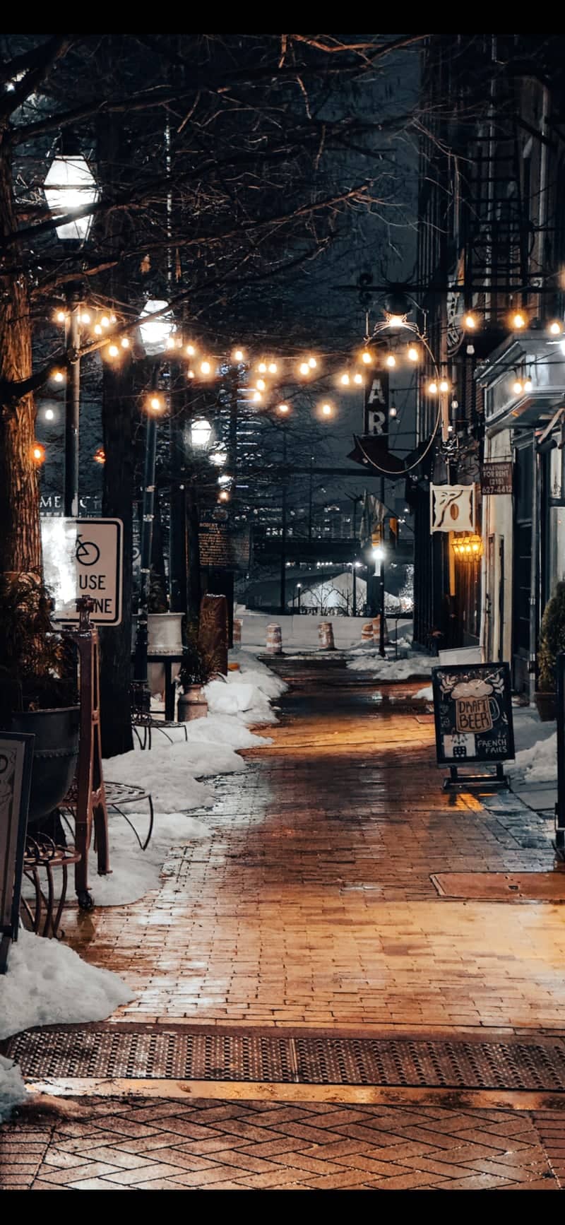 Old City Philadelphia Alleyway - Image 1