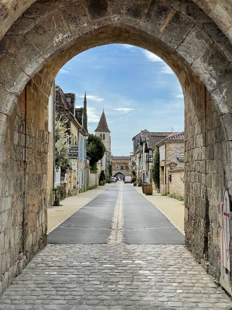 Monpazier North Gate Archway - Image 1