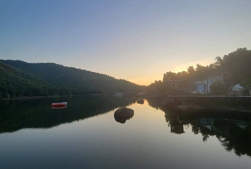 Suối Hành Reservoir - Image 1