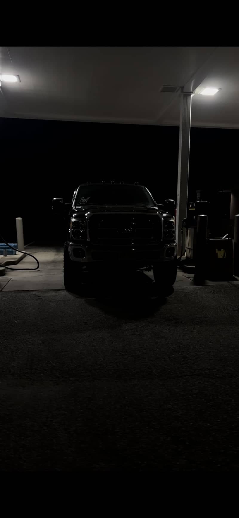 Highway 31 Gas Station - Image 1
