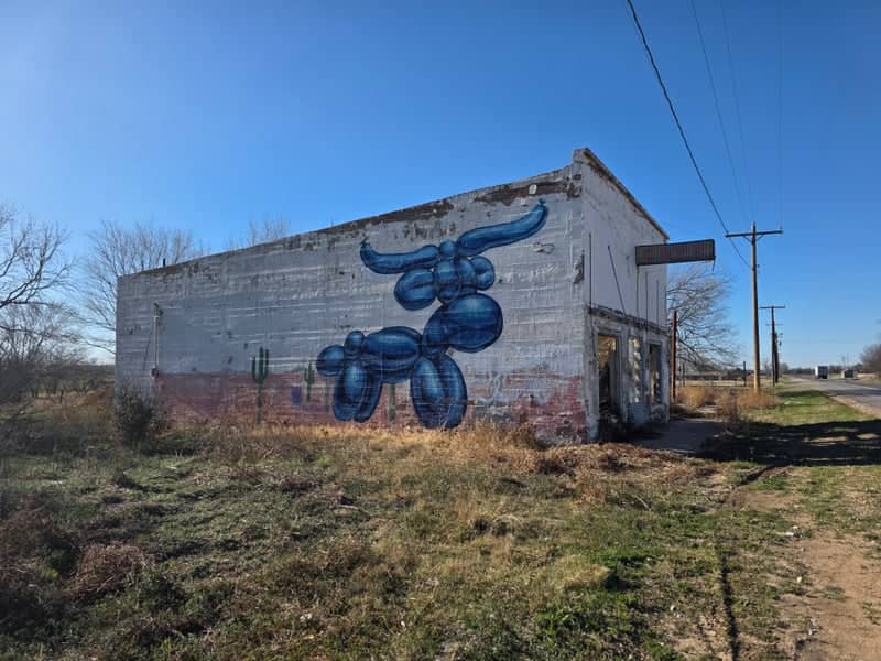 Wingate Balloon Steer Mural - Image 1