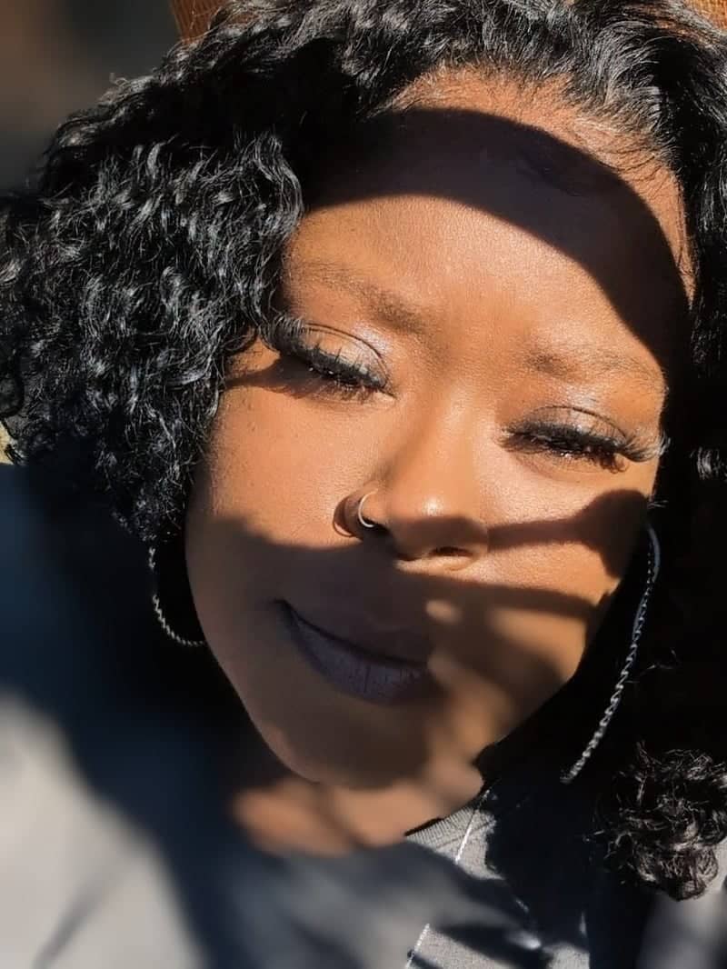 Garden City Golden Hour Portrait Spot - Image 1