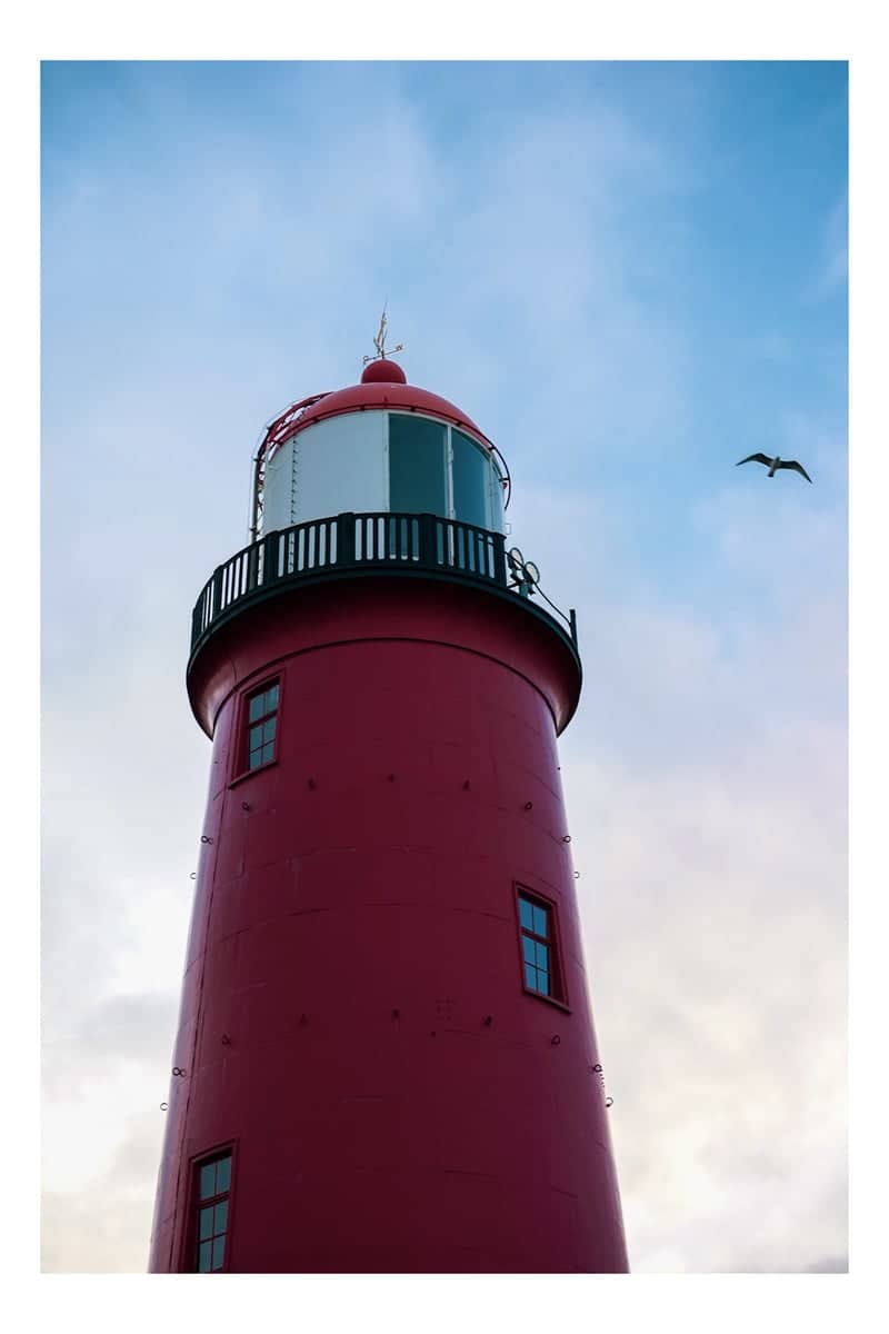 IJmuiden Low Lighthouse - Image 1