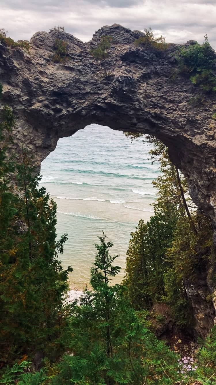 Arch Rock - Image 1