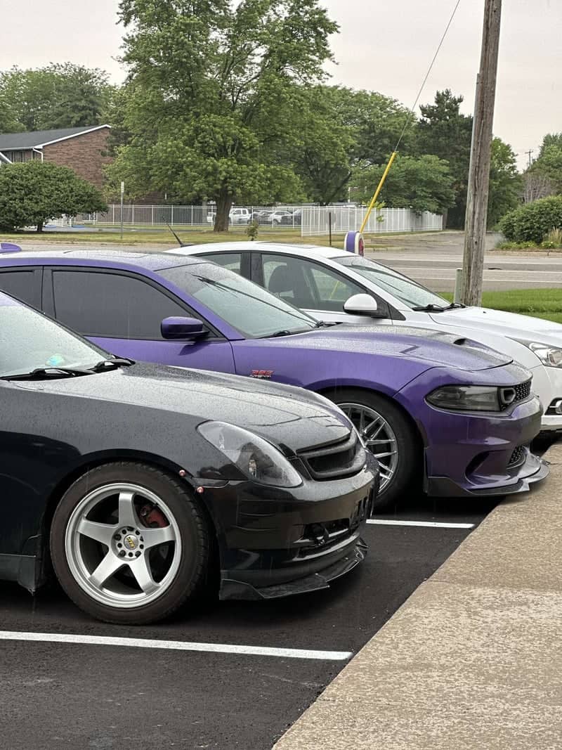 St. Johns Automotive Meetup Spot - Image 1