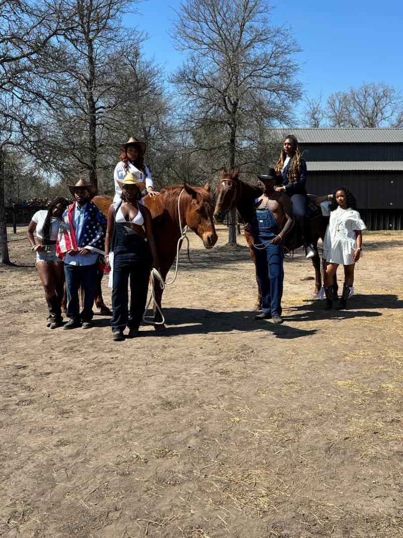 Bastrop Horse Ranch - Image 1
