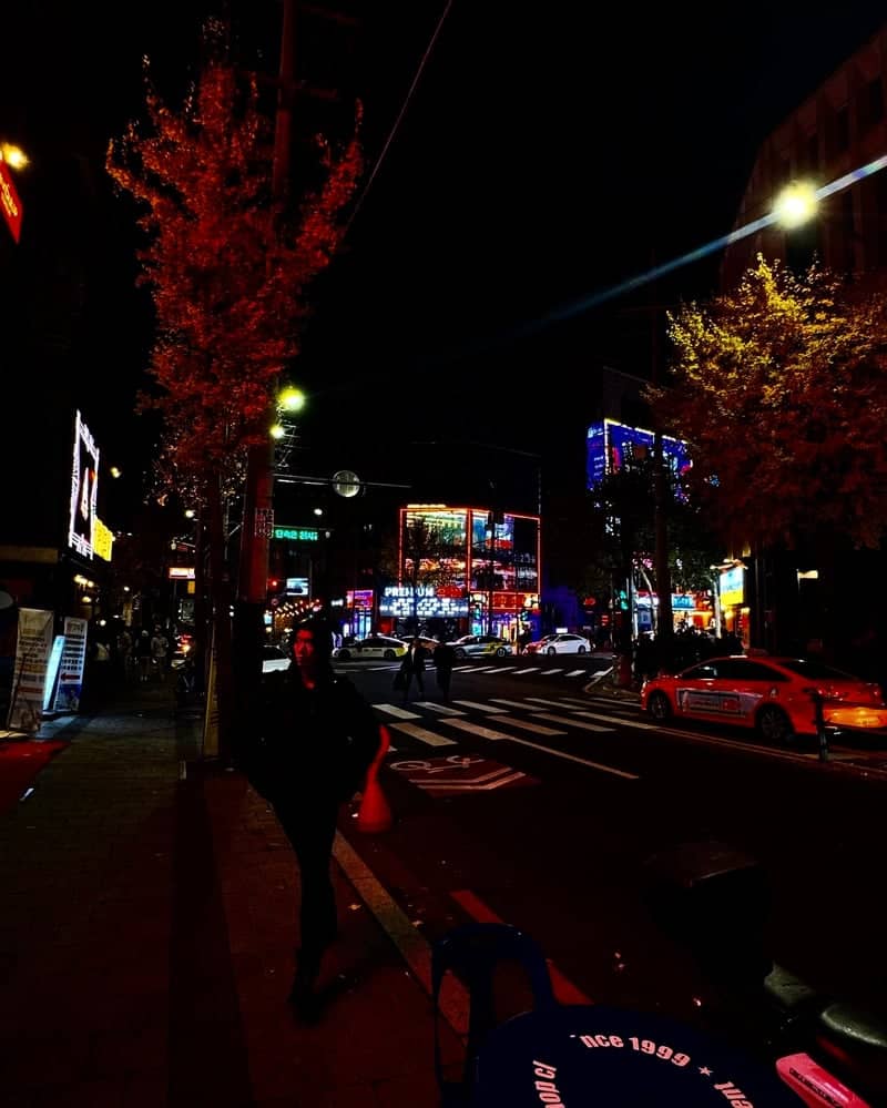 Itaewon Nightlife District - Image 1