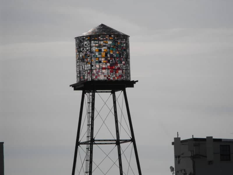 Tom Fruin's 'The Water Tower' - Image 1