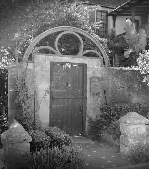Historic Union Street Garden Gate - Image 1