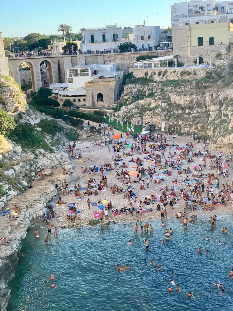 Polignano a Mare Cliffs - Image 2