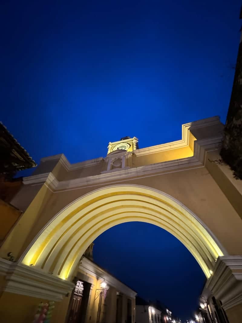 Santa Catalina Arch - Image 1