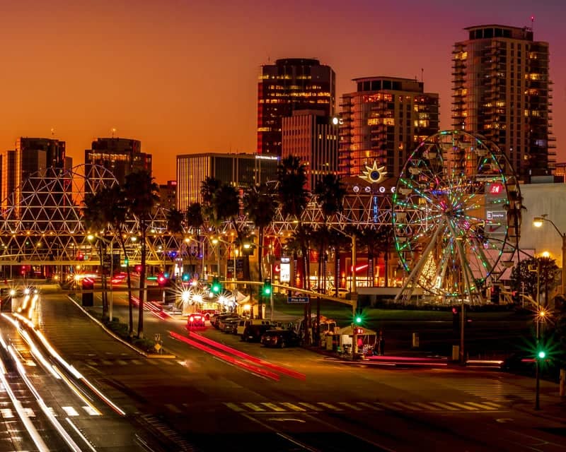 The Pike Outlets & Long Beach Skyline - Image 1