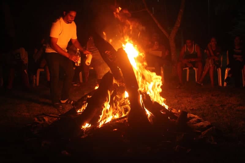 Santo Domingo Norte Night Bonfire - Image 1