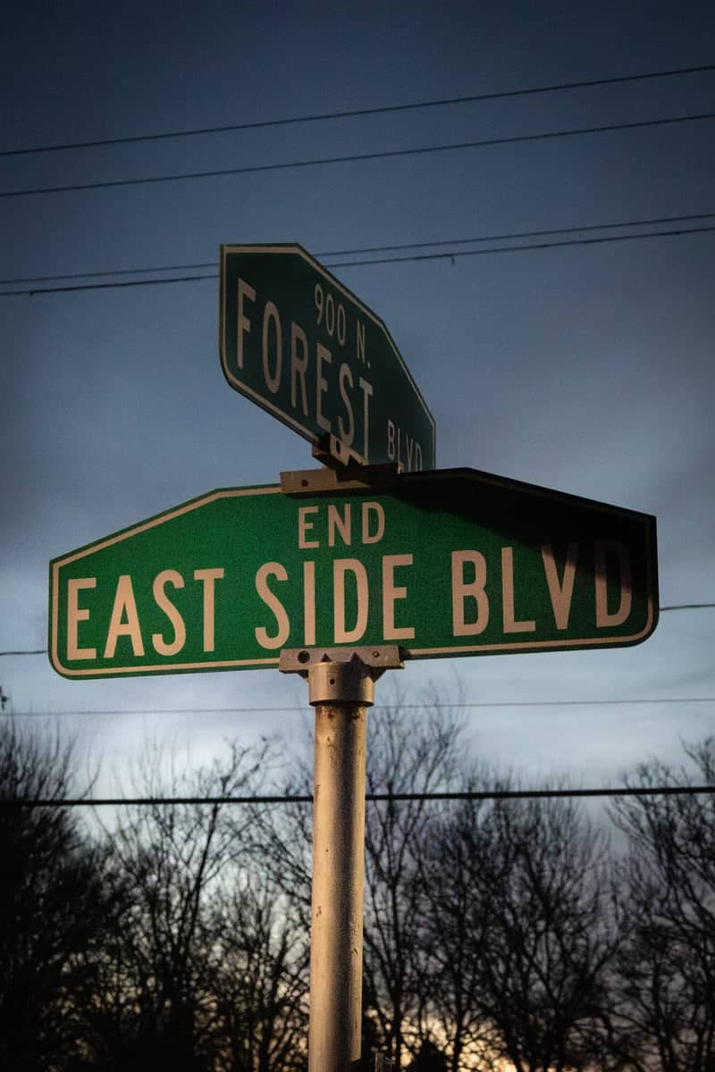 East Side & Forest Blvd Intersection - Image 1