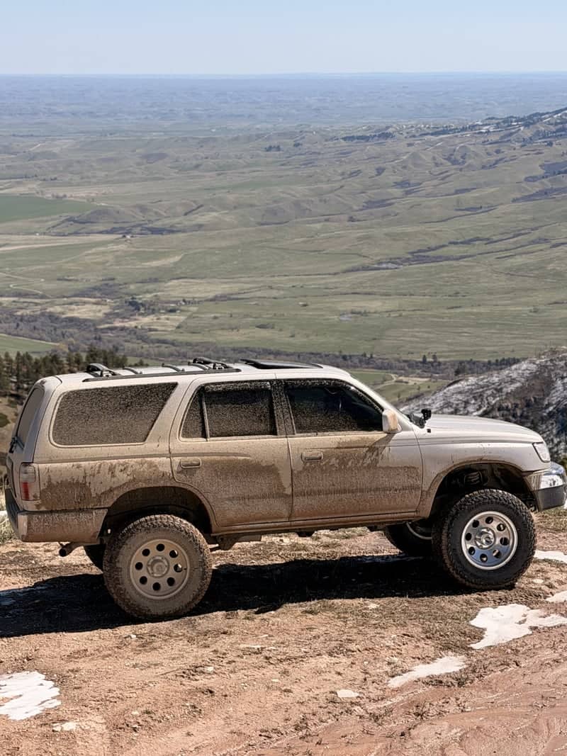 Red Grade Road Overlook, Bighorn Mountains - Image 1