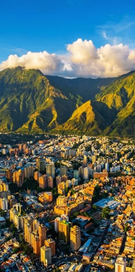 El Ávila and Caracas Cityscape - Image 1