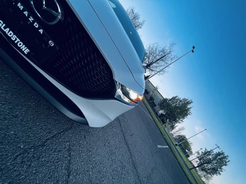 Mazda of Gladstone - Image 1